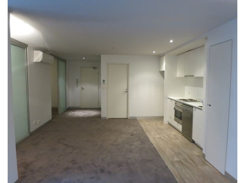B202/19 Pickles Street, Port Melbourne VIC 3207