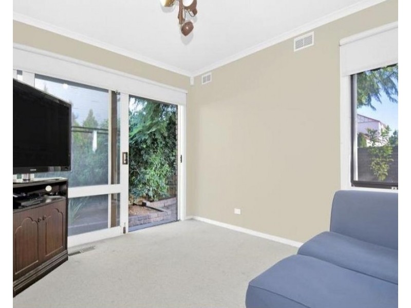1/14 Schofield Street, Essendon VIC 3040