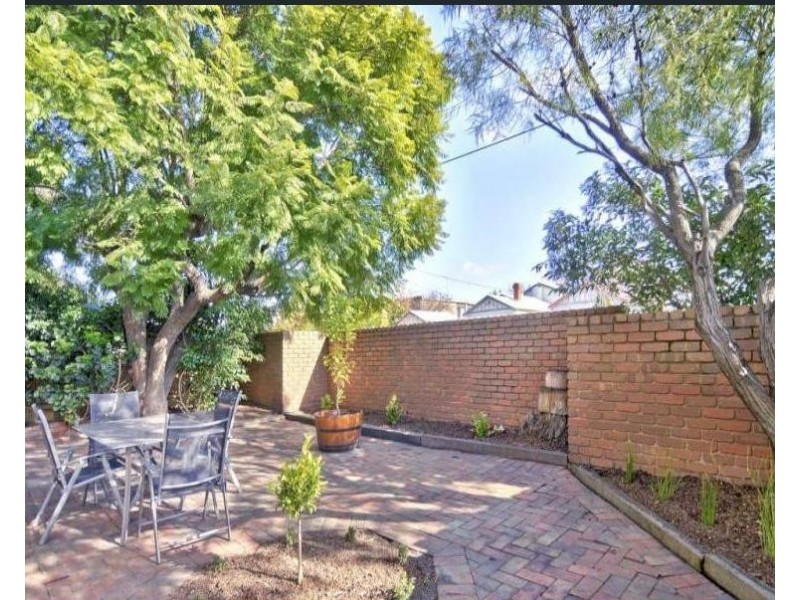 1/14 Schofield Street, Essendon VIC 3040