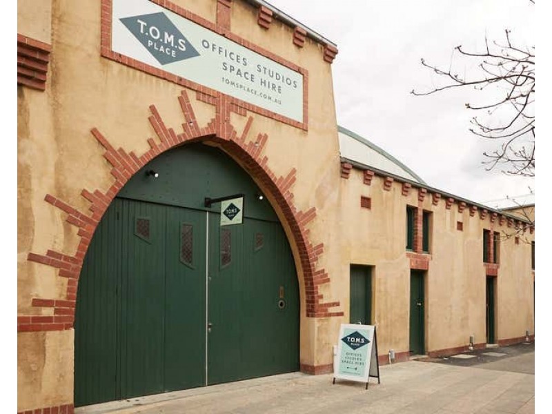 1B Tripovich Street, Brunswick VIC 3056