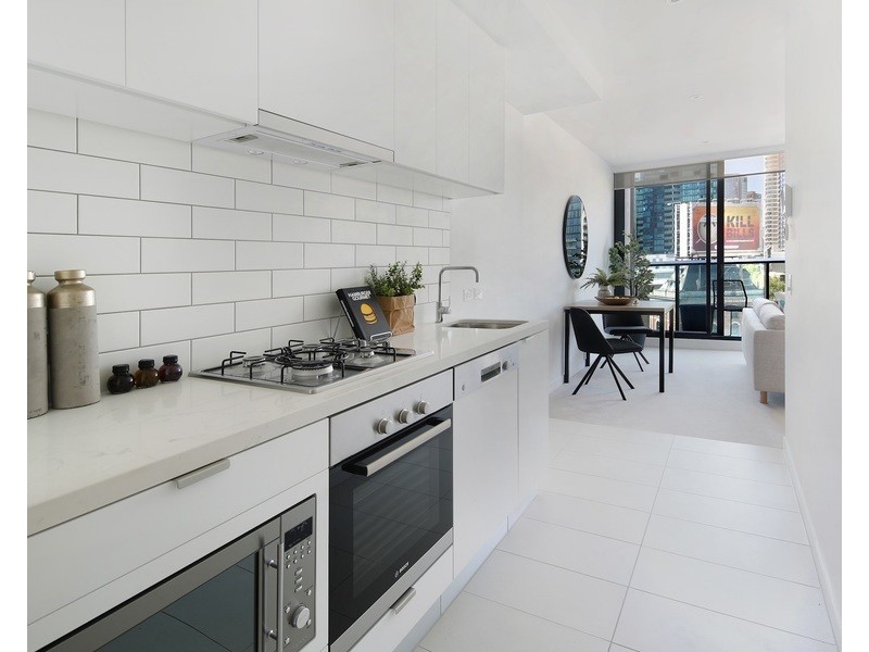 2202/250 City Road, Southbank VIC 3006