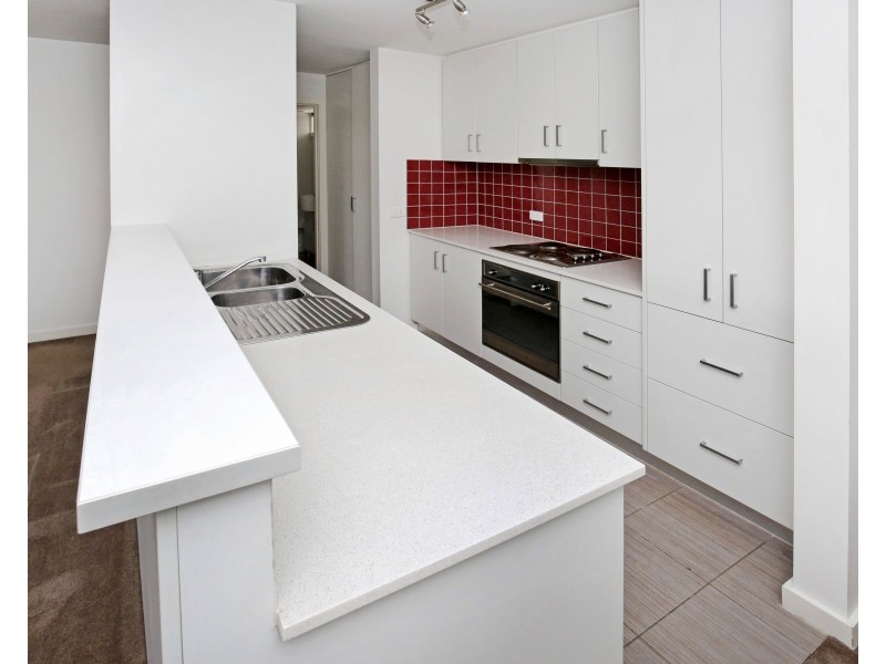 11/225 Buckley Street, Essendon VIC 3040