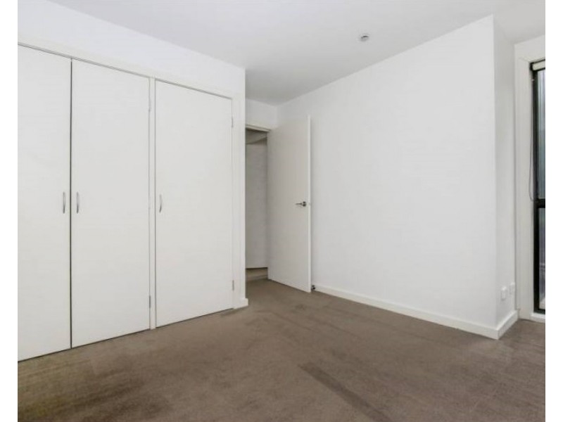 11/225 Buckley Street, Essendon VIC 3040