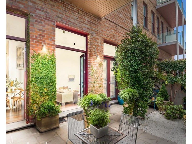 206 Kerferd Road, Albert Park VIC 3206