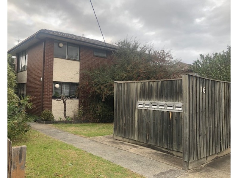 2/16 Lyon Street, Essendon VIC 3040