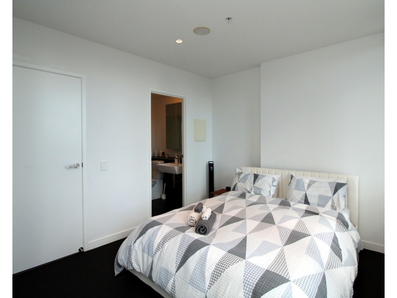 2402/220 Spencer Street, Melbourne VIC 3000