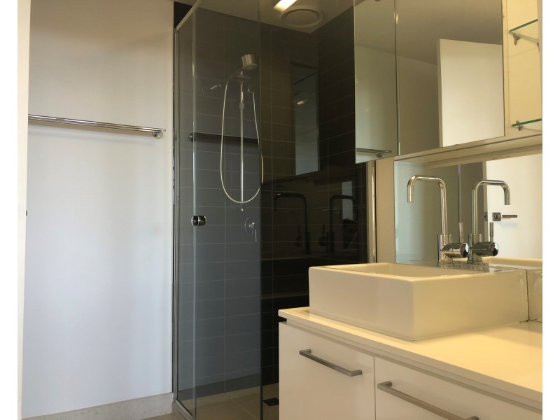 1016/568 St Kilda Road, Melbourne VIC 3000