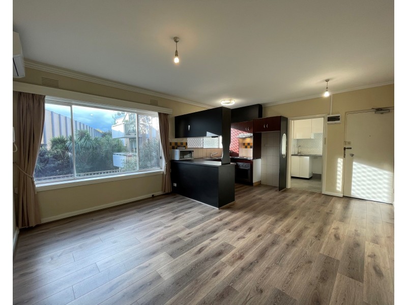 1/2 Lennon Street, Parkville VIC 3052