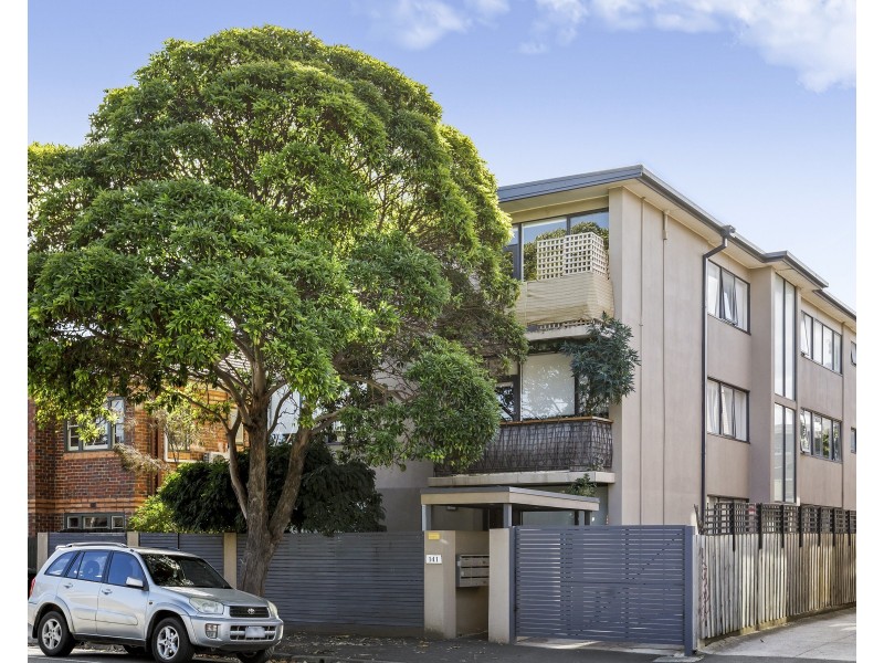 2/141 Glenhuntly Road, Elwood VIC 3184