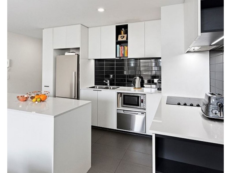 813/55 Merchant St, Docklands VIC 3008