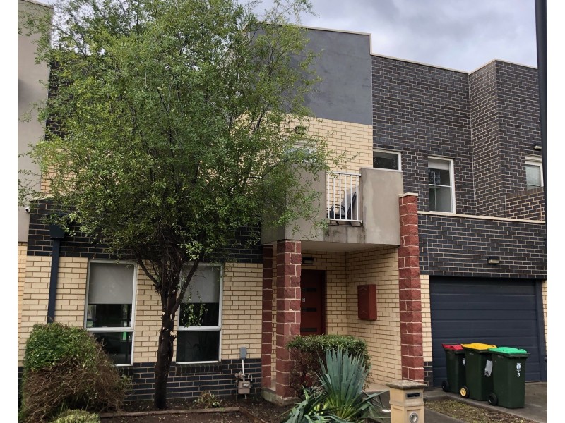 3 Woiwurung Crescent, Coburg VIC 3058