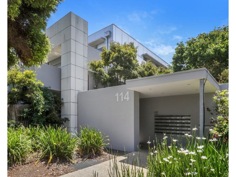15/114 Mason Street, Newport VIC 3015