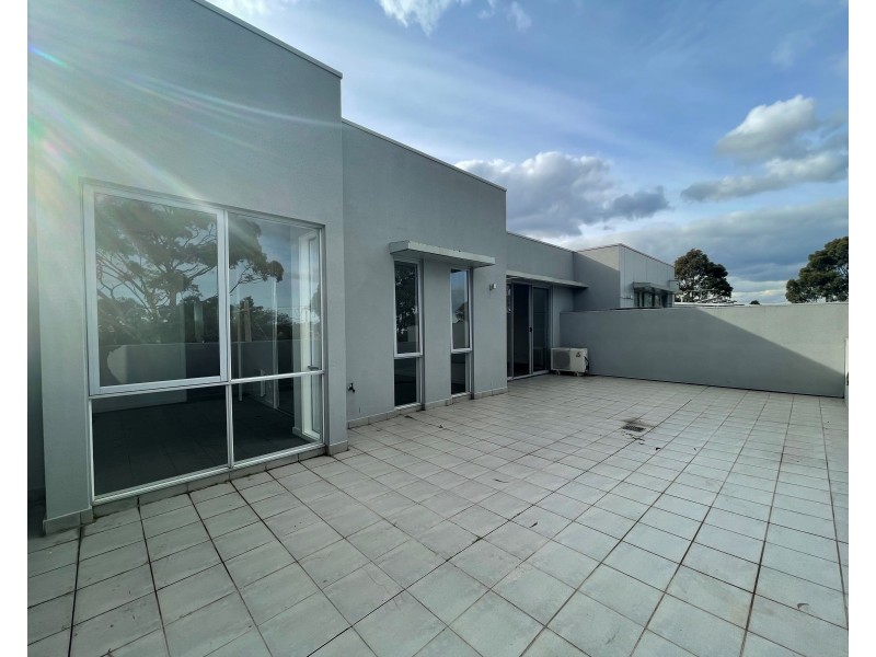 15/114 Mason Street, Newport VIC 3015