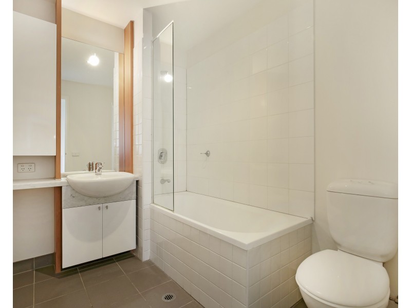 31/80 Trenerry Crescent, Abbotsford VIC 3067