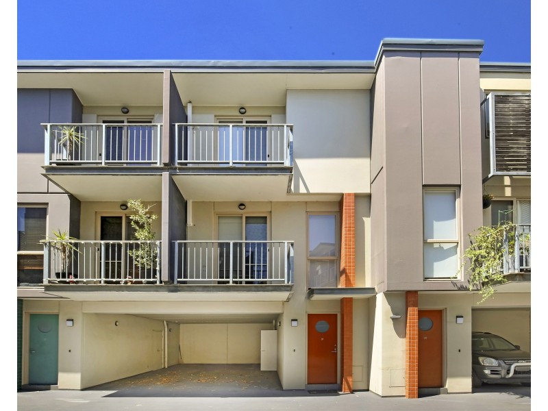 31/80 Trenerry Crescent, Abbotsford VIC 3067