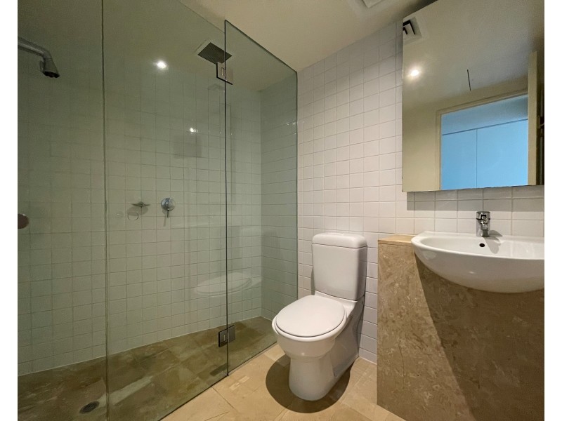 606/228 The Avenue, Parkville VIC 3052