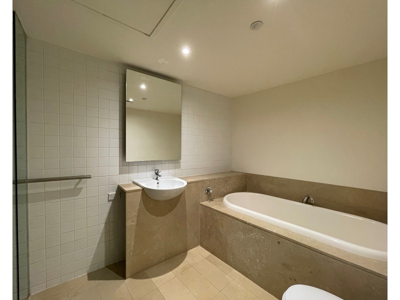 606/228 The Avenue, Parkville VIC 3052