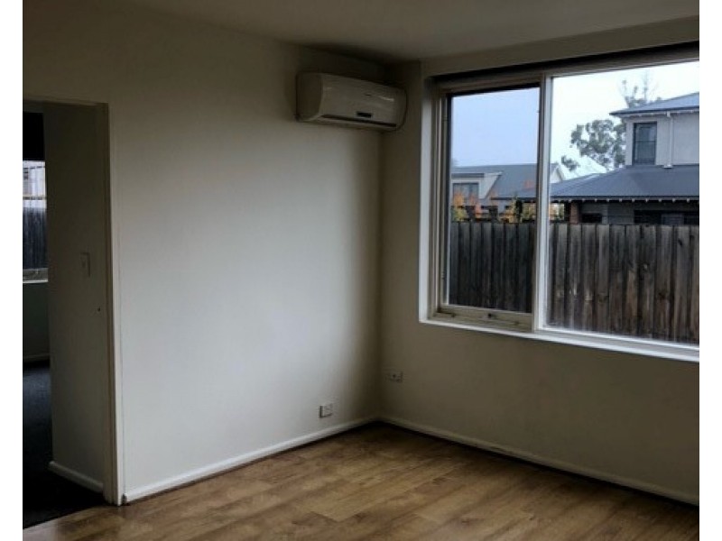 2/39 St Kinnord Street, Aberfeldie VIC 3040
