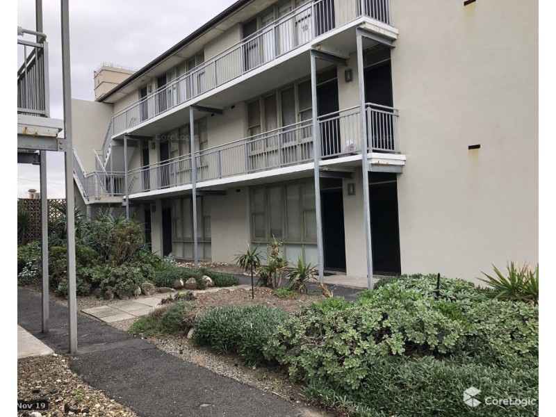3/84 Beaconsfield Parade, Albert Park VIC 3206