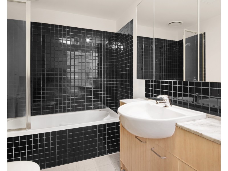 908/87 Franklin Street, Melbourne VIC 3000