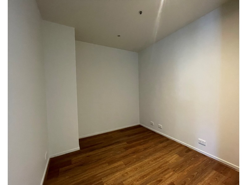 2102/620 Collins Street, Melbourne VIC 3000