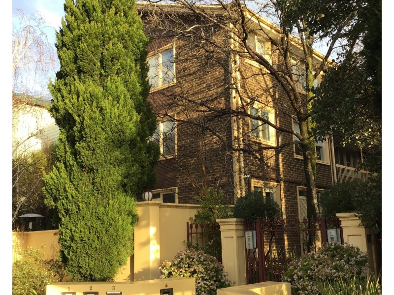 2/236 Wattletree Road, Malvern VIC 3144