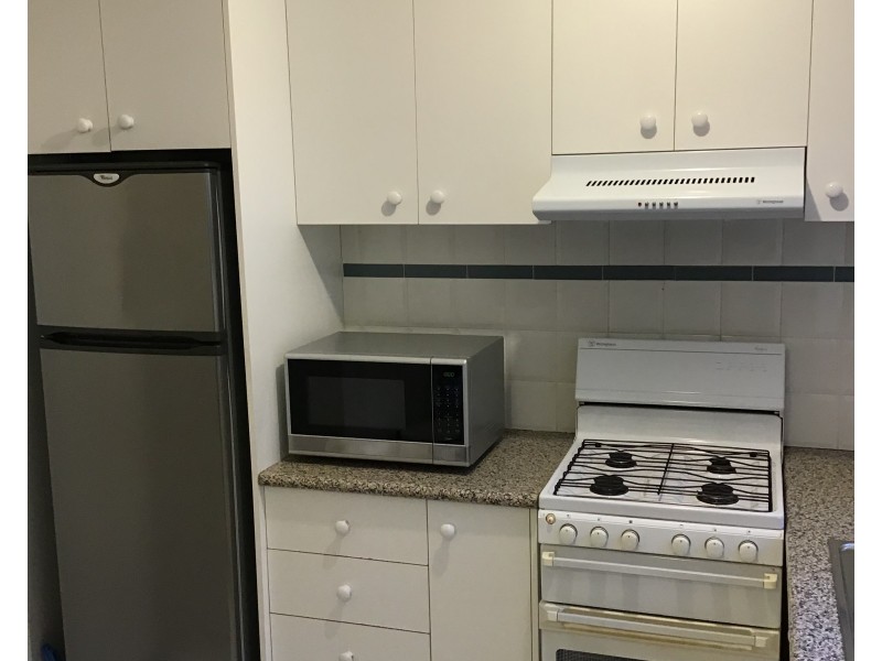 2/236 Wattletree Road, Malvern VIC 3144