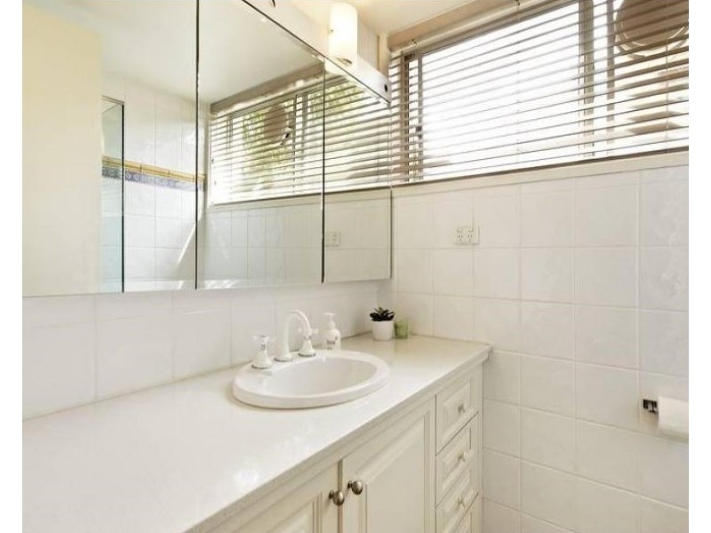 9/168 Toorak Road West, South Yarra VIC 3141