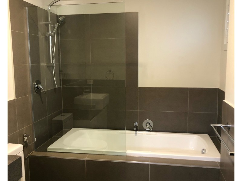 6/39 Hillside Grove, Airport West VIC 3042