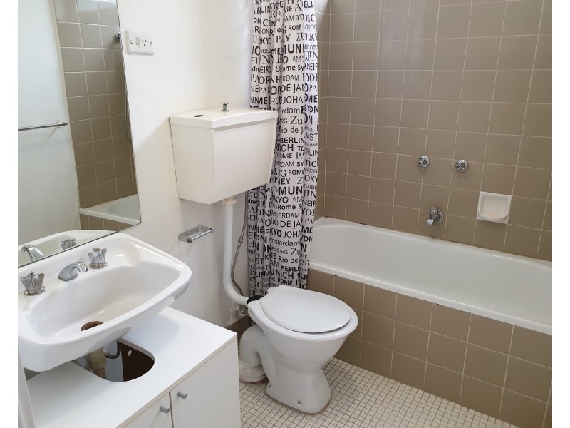 3/126 Albert Street, East Melbourne VIC 3002