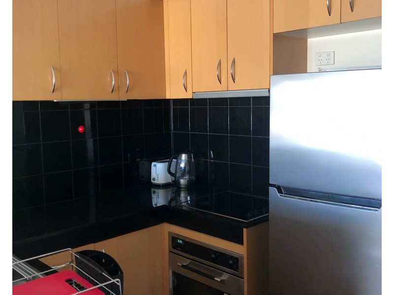 1017/118 Franklin Street, Melbourne VIC 3000