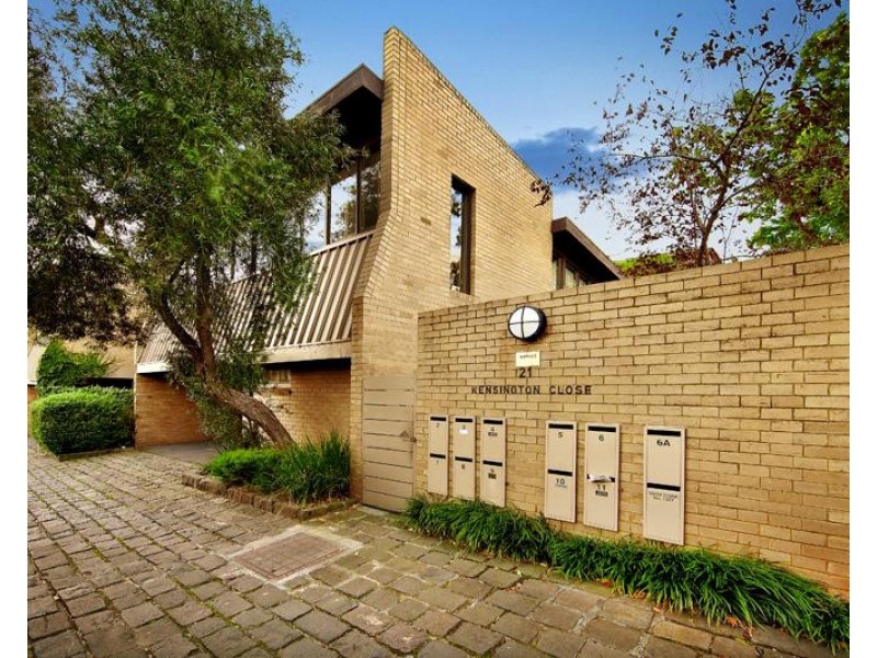 8/21 Kensington Road, South Yarra VIC 3141