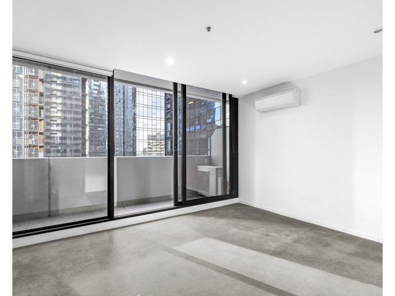 2202/5 Sutherland Street, Melbourne VIC 3000
