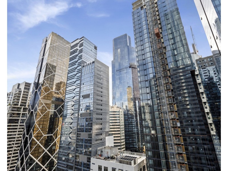 2202/5 Sutherland Street, Melbourne VIC 3000