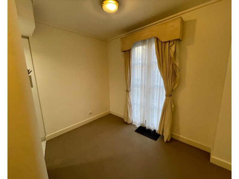 15/1 Wellington Crescent, East Melbourne VIC 3002