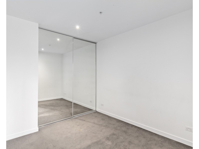 1703/250 City Road, Southbank VIC 3006