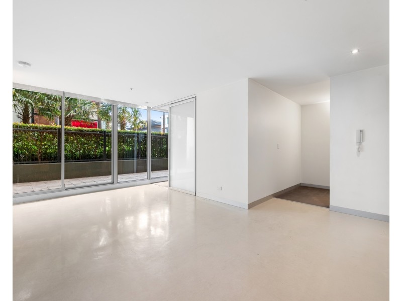112/1 Danks Street, Port Melbourne VIC 3207