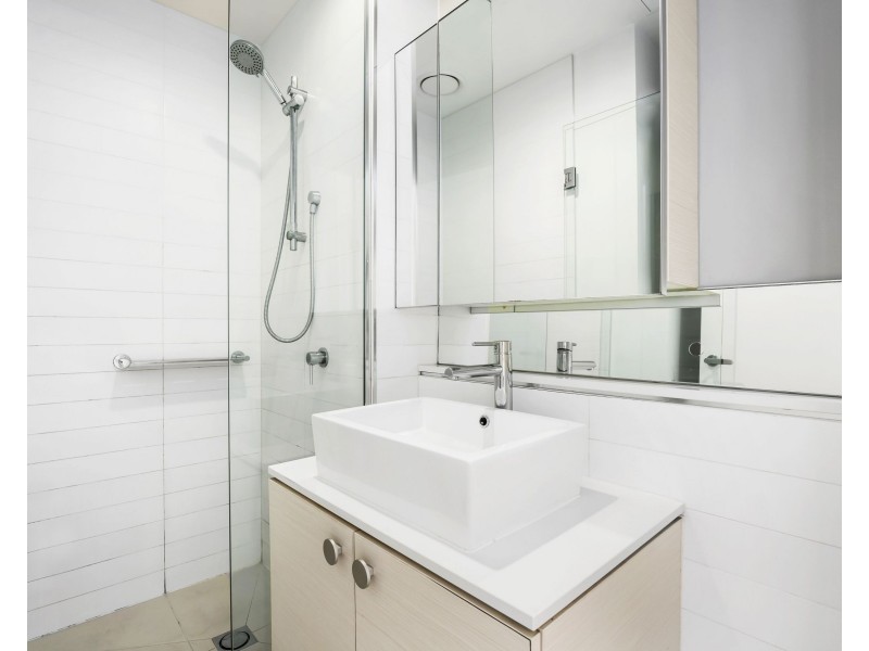 2005/178 Edward Street, Brunswick East VIC 3057
