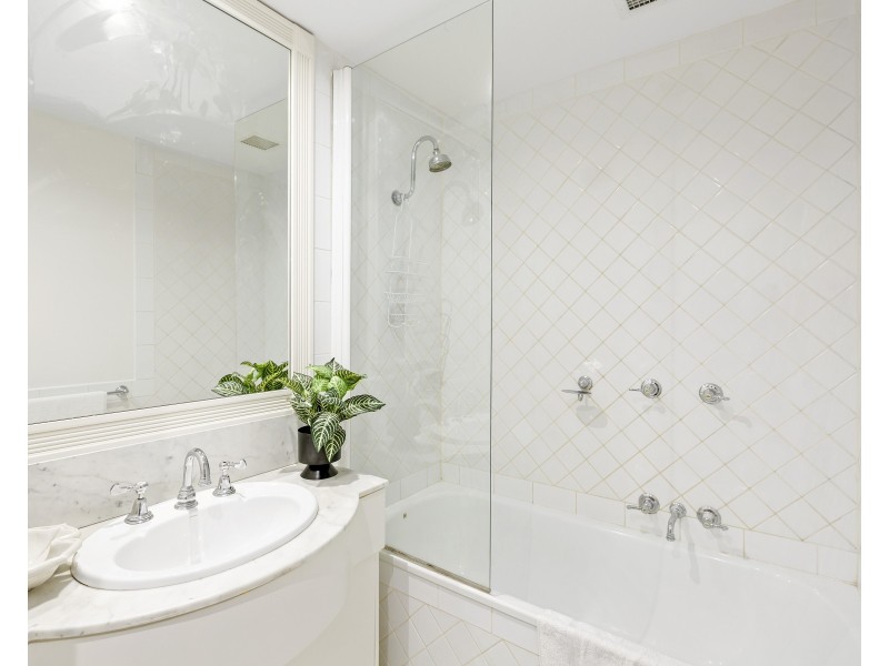 4/180 Little Collins Street, Melbourne VIC 3000