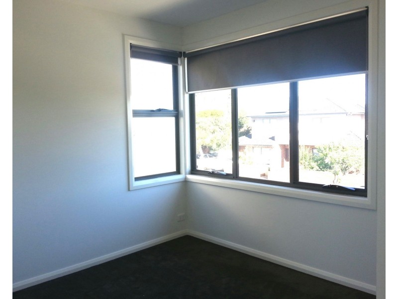 2/62 Chapman Avenue, Glenroy VIC 3046