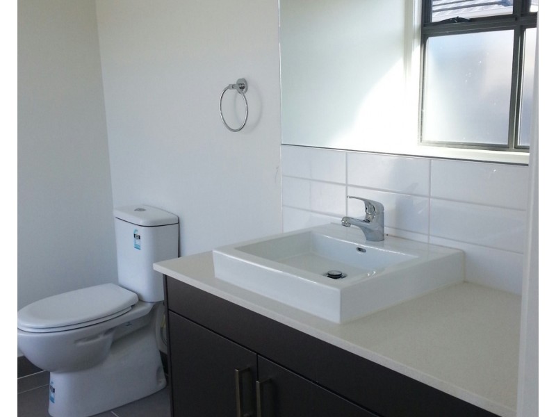 2/62 Chapman Avenue, Glenroy VIC 3046