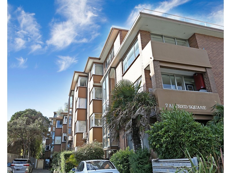 12/7 Alfred Square, St Kilda VIC 3182