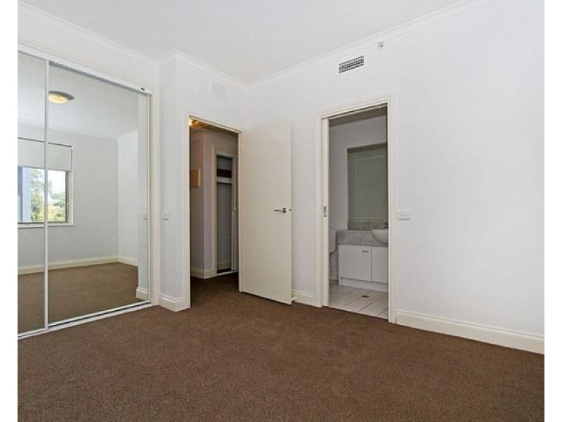 32/632 St Kilda Road, Melbourne VIC 3004