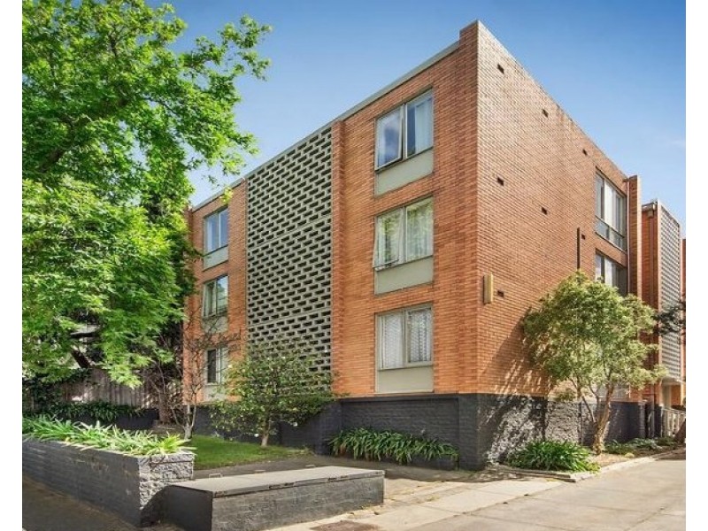 16/174 Toorak Road West, South Yarra VIC 3141