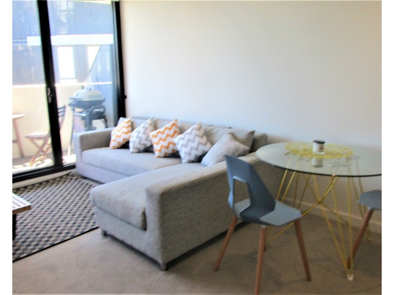 814/4 Acacia Place, Abbotsford VIC 3067