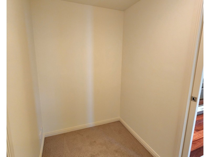 320/68 La Trobe Street, Melbourne VIC 3000