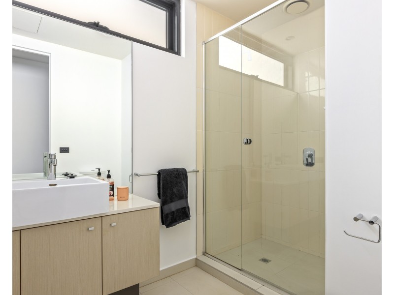 17/352 Victoria Street, North Melbourne VIC 3051