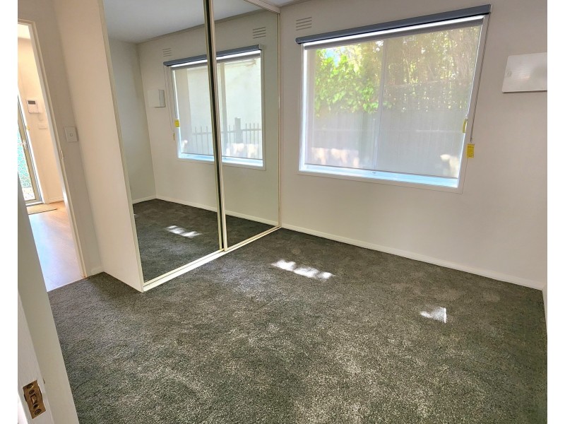 1/43 Barkly Street, Carlton VIC 3053