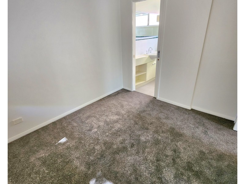 1/43 Barkly Street, Carlton VIC 3053