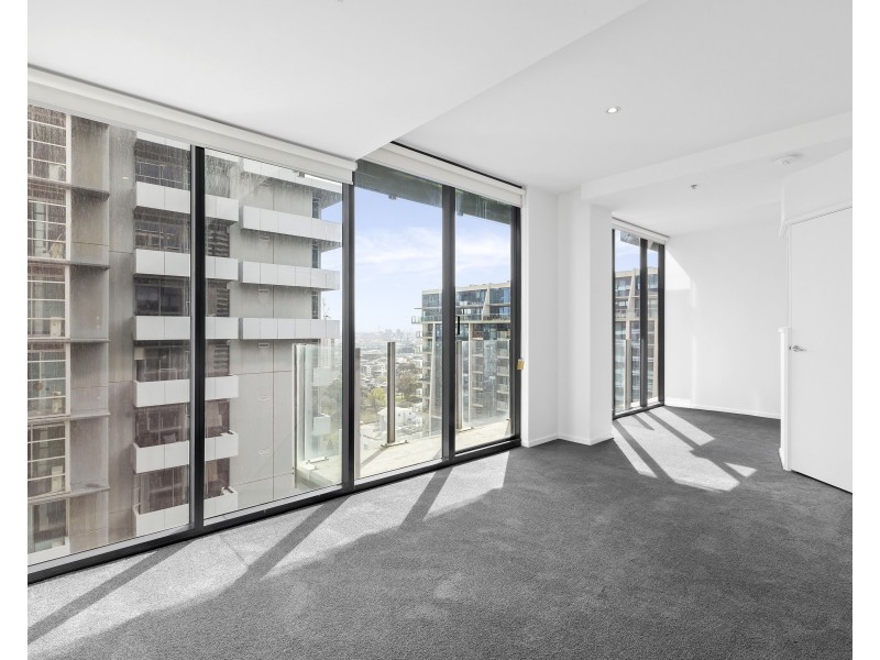 2404/22-40 Wills Street, Melbourne VIC 3000